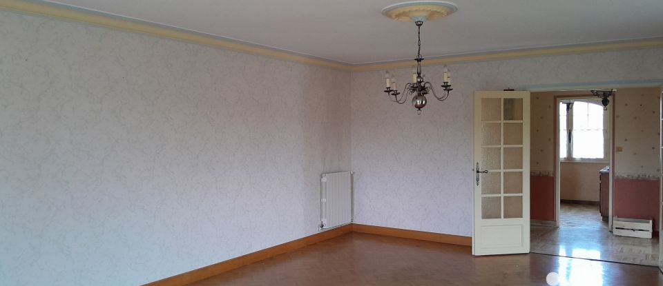 House 5 rooms of 151 m² in - (79220)