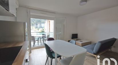 Studio 1 room of 32 m² in Lourdes (65100)