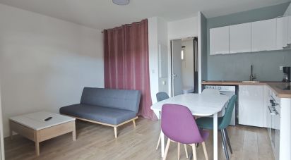 Studio 1 room of 32 m² in Lourdes (65100)