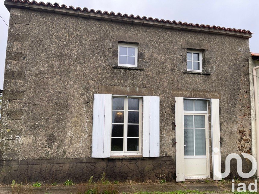 Maison de village 2 pièces de 76 m² à Saint-Mesmin (85700)