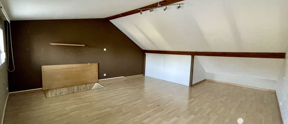 Maison 5 pièces de 200 m² à Saint-Étienne (42100)