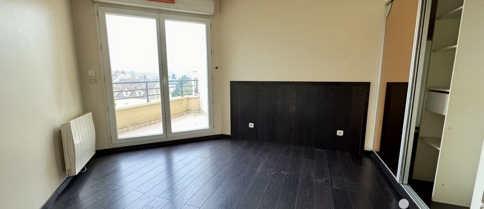 Appartement 2 pièces de 48 m² à Corbeil-Essonnes (91100)