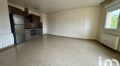 Appartement 2 pièces de 48 m² à Corbeil-Essonnes (91100)