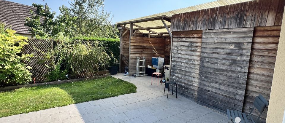 Maison 4 pièces de 96 m² à Beuzeville (27210)