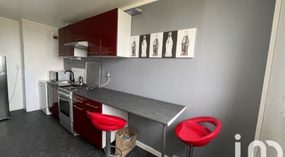 Appartement 2 pièces de 48 m² à Combs-la-Ville (77380)