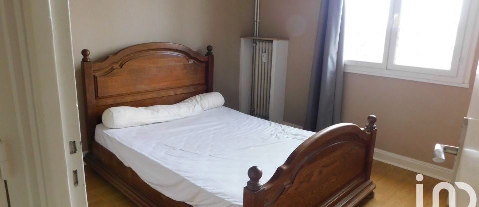 Apartment 4 rooms of 83 m² in Montluçon (03100)