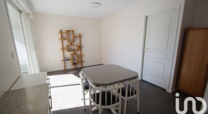 Apartment 2 rooms of 42 m² in La Rochelle (17000)