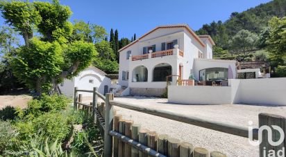 Maison de campagne 8 pièces de 250 m² à Solliès-Toucas (83210)