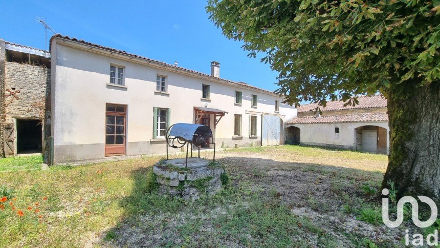 Maison de campagne 6 pièces de 140 m² à Rouillac (16170)