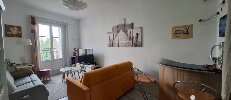 Apartment 3 rooms of 77 m² in Espaly-Saint-Marcel (43000)