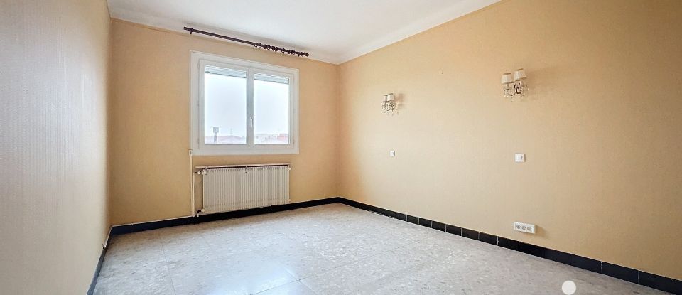 Appartement 4 pièces de 92 m² à Perpignan (66100)