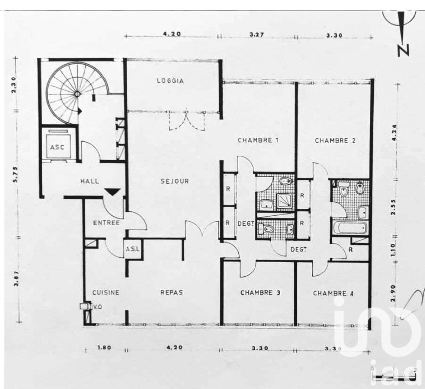 Apartment 6 rooms of 120 m² in Vaux-le-Pénil (77000)