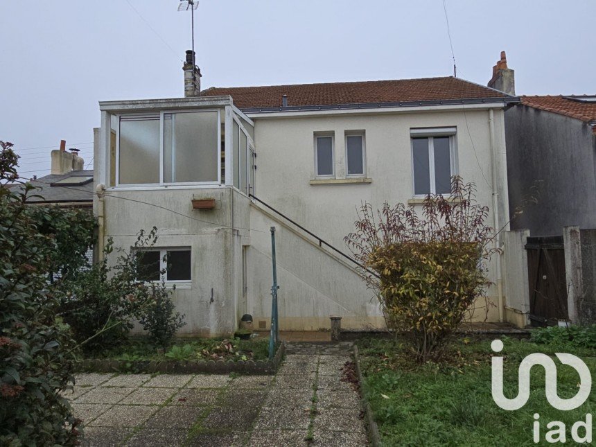 Maison 4 pièces de 74 m² à La Roche-sur-Yon (85000)