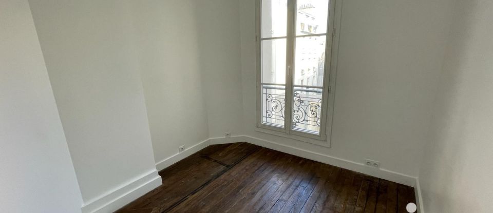 Appartement 3 pièces de 39 m² à Paris (75018)