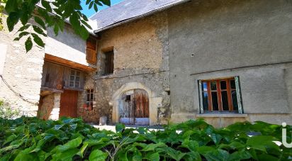 Farm 5 rooms of 80 m² in Saint-Laurent-en-Beaumont (38350)