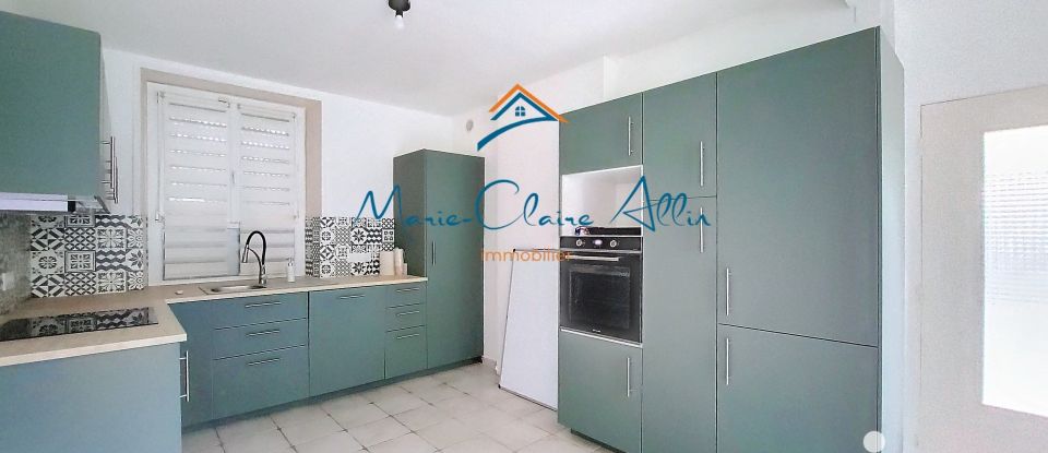 House 4 rooms of 110 m² in Marchenoir (41370)