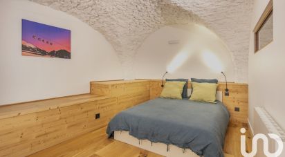 Appartement 4 pièces de 98 m² à Huez (38750)