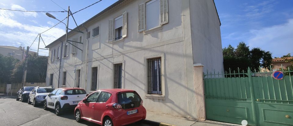 Building in Toulon (83200) of 313 m²