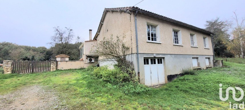 Maison traditionnelle 5 pièces de 144 m² à Nouaillé-Maupertuis (86340)