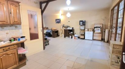 House 5 rooms of 144 m² in Nouaillé-Maupertuis (86340)