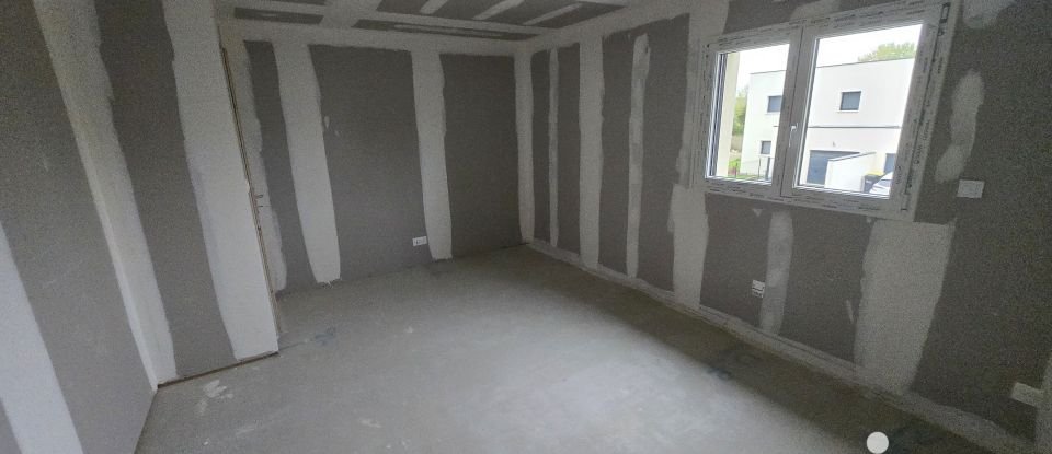 Pavillon 4 pièces de 112 m² à Sommervieu (14400)