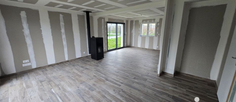 Pavillon 4 pièces de 112 m² à Sommervieu (14400)