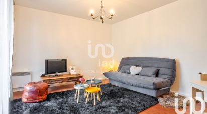 Apartment 2 rooms of 44 m² in Nanterre (92000)