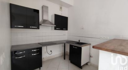 Appartement 3 pièces de 59 m² à Marseille (13008)