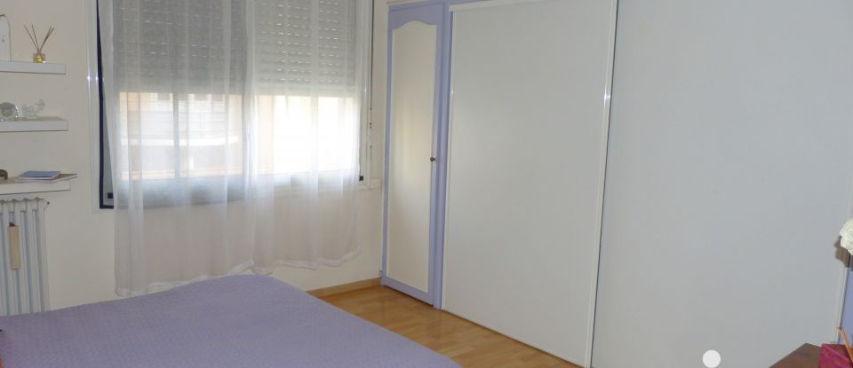 Town house 10 rooms of 187 m² in Perpignan (66000)