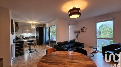 Apartment 3 rooms of 69 m² in Saint-Gilles (35590)