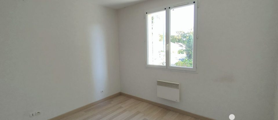 House 5 rooms of 98 m² in Saint-Maurice-les-Brousses (87800)