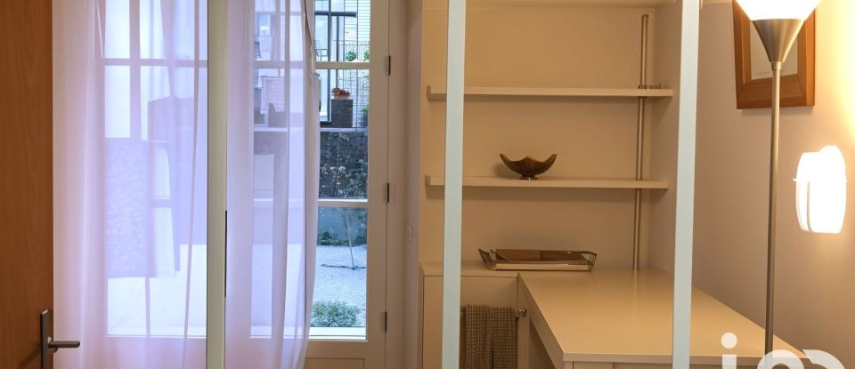 Studio 2 rooms of 30 m² in Paris (75018)