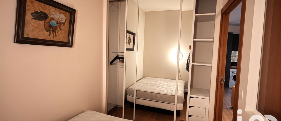 Studio 2 rooms of 30 m² in Paris (75018)