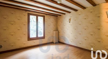 Traditional house 5 rooms of 90 m² in Nézel (78410)