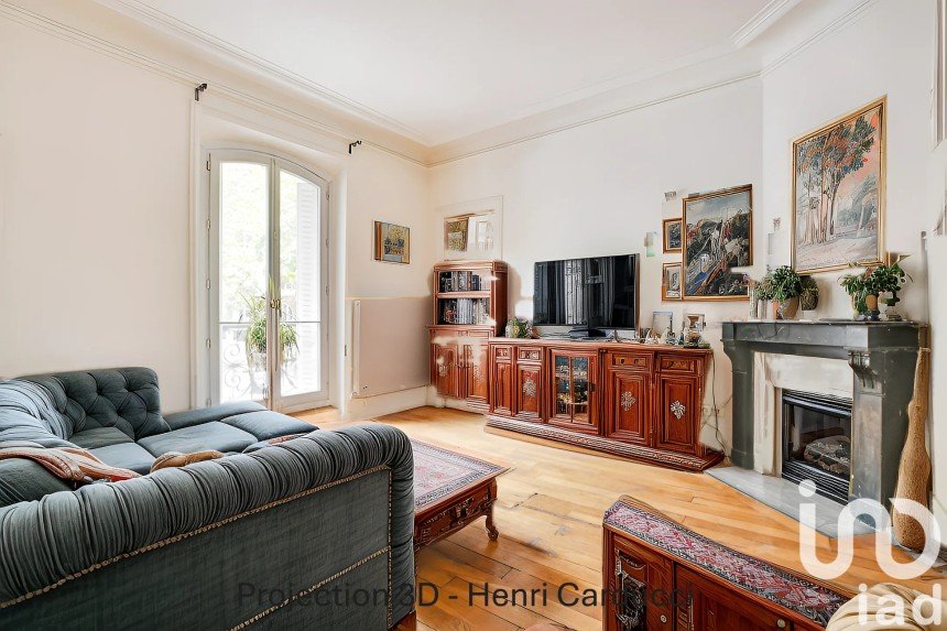 Appartement 4 pièces de 71 m² à Paris (75018)