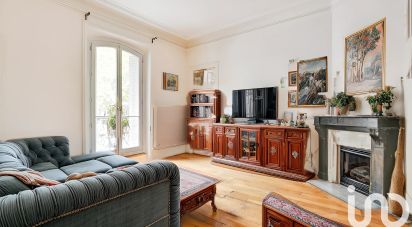 Appartement 4 pièces de 71 m² à Paris (75018)