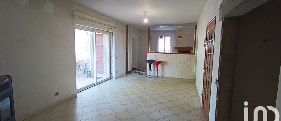 Town house 7 rooms of 148 m² in Montendre (17130)