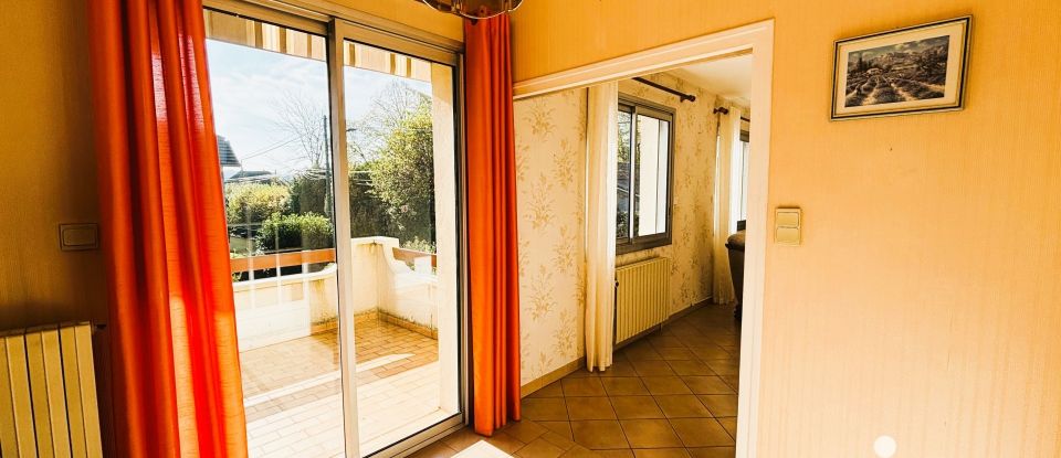 House 5 rooms of 150 m² in Saint-André-le-Gaz (38490)