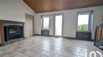 Maison traditionnelle 4 pièces de 84 m² à Maisdon-sur-Sèvre (44690)