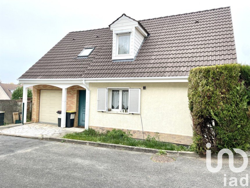 Traditional house 5 rooms of 124 m² in Boissy-Saint-Léger (94470)