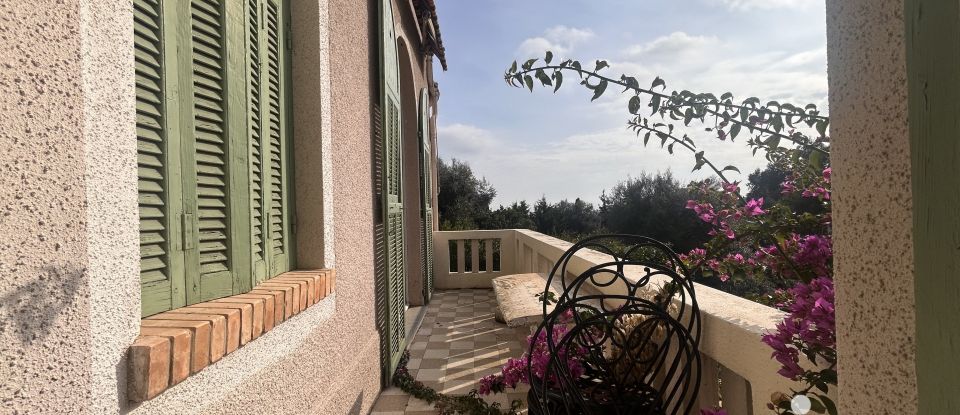 Maison traditionnelle 6 pièces de 170 m² à Vence (06140)