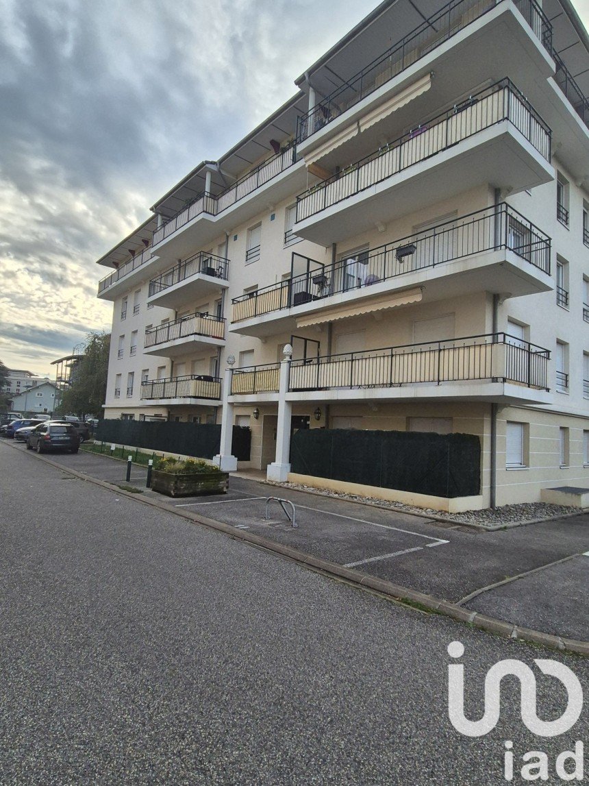 Appartement 2 pièces de 45 m² à Saint-Julien-en-Genevois (74160)