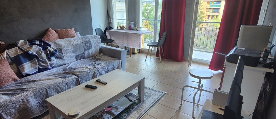 Appartement 2 pièces de 45 m² à Saint-Julien-en-Genevois (74160)