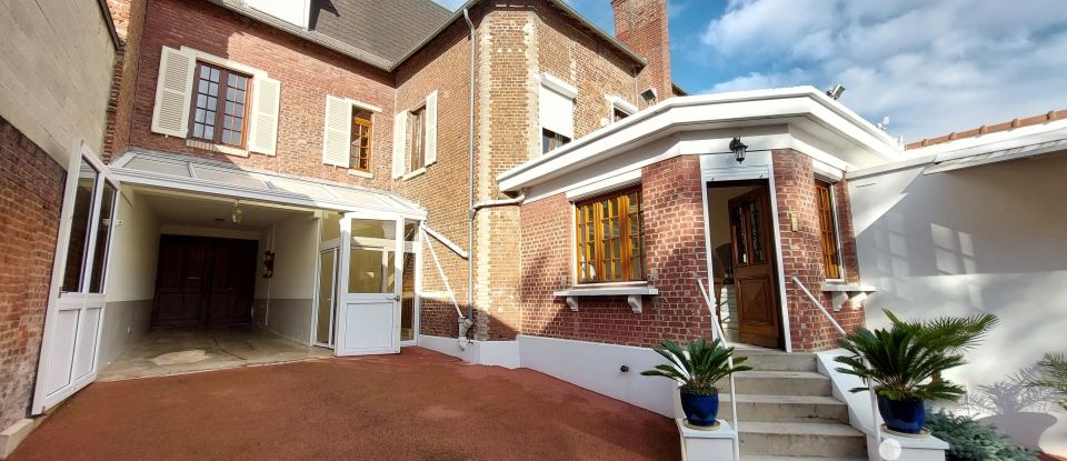 Maison 7 pièces de 148 m² à Eppeville (80400)