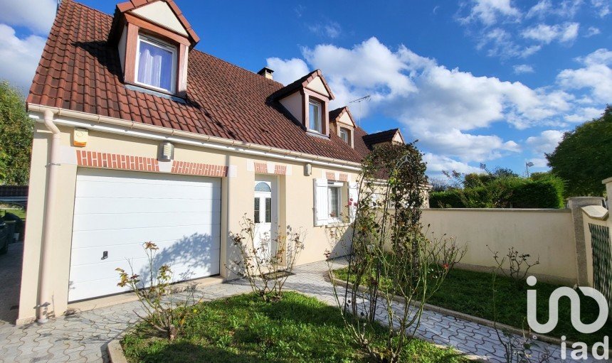 Pavilion 5 rooms of 80 m² in La Chapelle-Saint-Mesmin (45380)