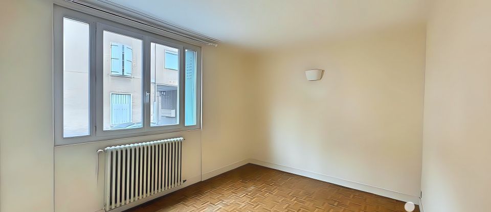 Appartement 3 pièces de 71 m² à Étampes (91150)