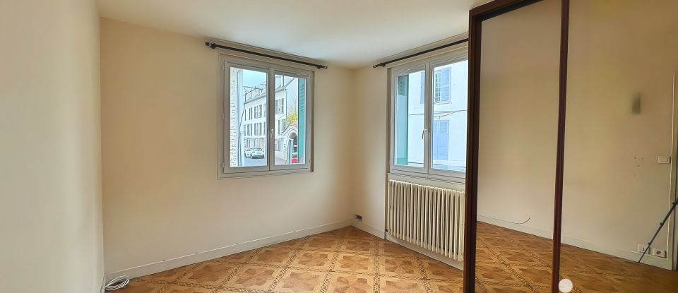 Appartement 3 pièces de 71 m² à Étampes (91150)