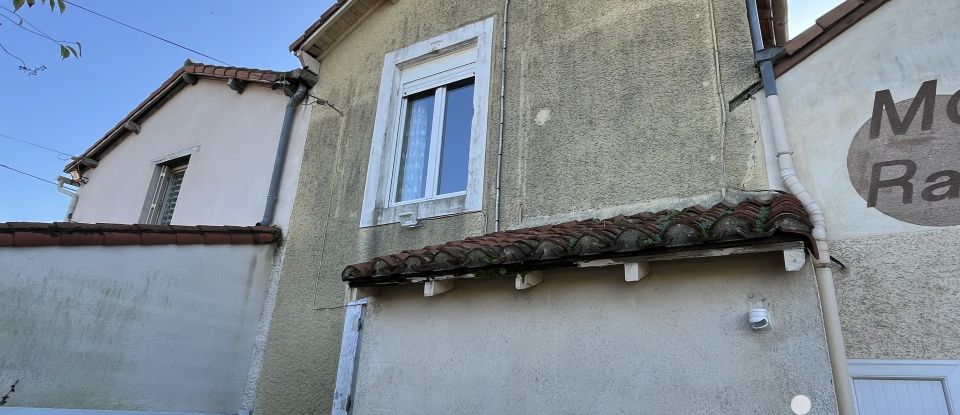 Maison 2 pièces de 49 m² à La Peyratte (79200)