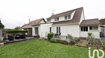 Traditional house 7 rooms of 136 m² in Saint-Yon (91650)