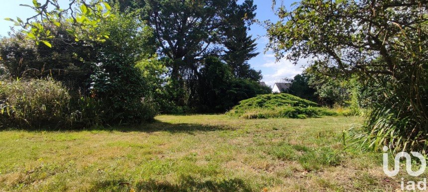 Land of 875 m² in Vannes (56000)